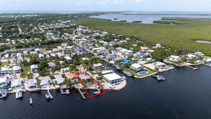 Fantastic bayfront property in the Bermuda Shores subdivision of - Beach Home for sale in Key Largo, Florida on Beachhouse.com