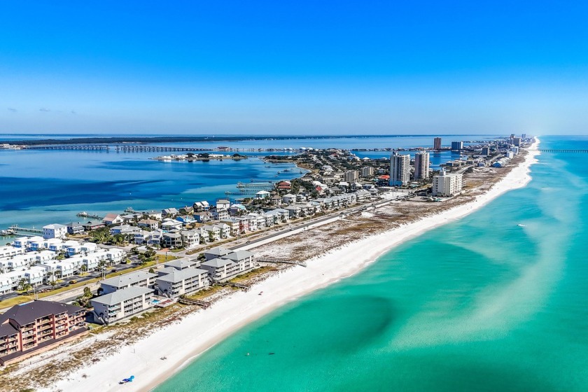 Updated 2 Bed/2 Bath Gulfview condo with 2 deeded garages, along - Beach Condo for sale in Pensacola Beach, Florida on Beachhouse.com
