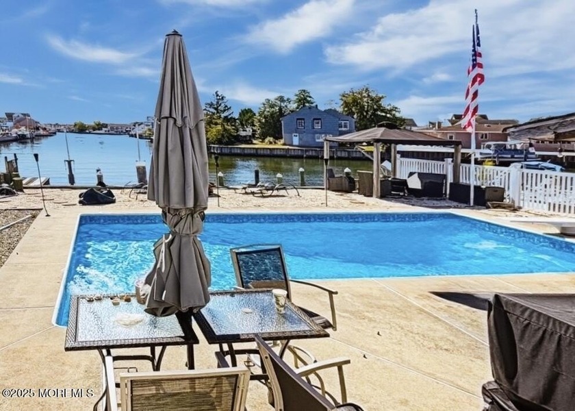 Introducing a truly exceptional 2 bedroom 1 bath waterfront - Beach Home for sale in Toms River, New Jersey on Beachhouse.com