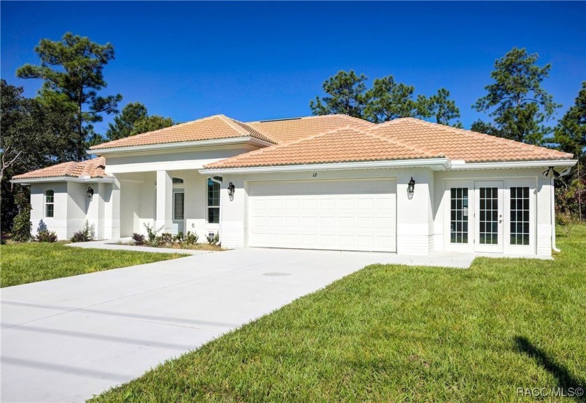 A spectacular custom Grand Floridian model has just been - Beach Home for sale in Homosassa, Florida on Beachhouse.com