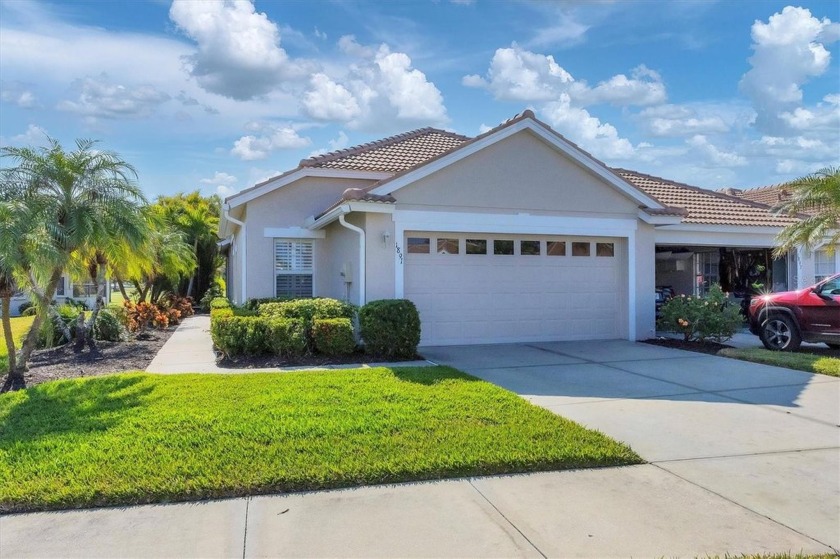 WOW!  What a find! This TURNKEY FURNISHED Villa is NOW available - Beach Home for sale in Venice, Florida on Beachhouse.com