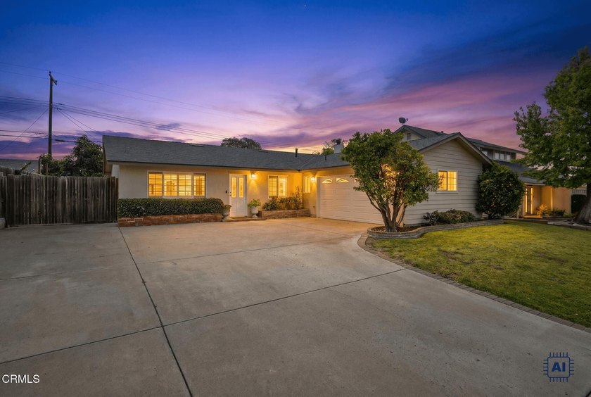 Located on the sunny East Side of Ventura, this beautifully - Beach Home for sale in Ventura, California on Beachhouse.com