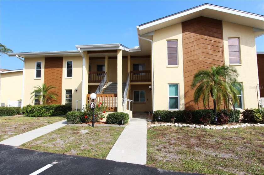 ATTENTION BOATING, FISHING, GOLFING AND BEACH FANATICS!   This - Beach Condo for sale in Englewood, Florida on Beachhouse.com
