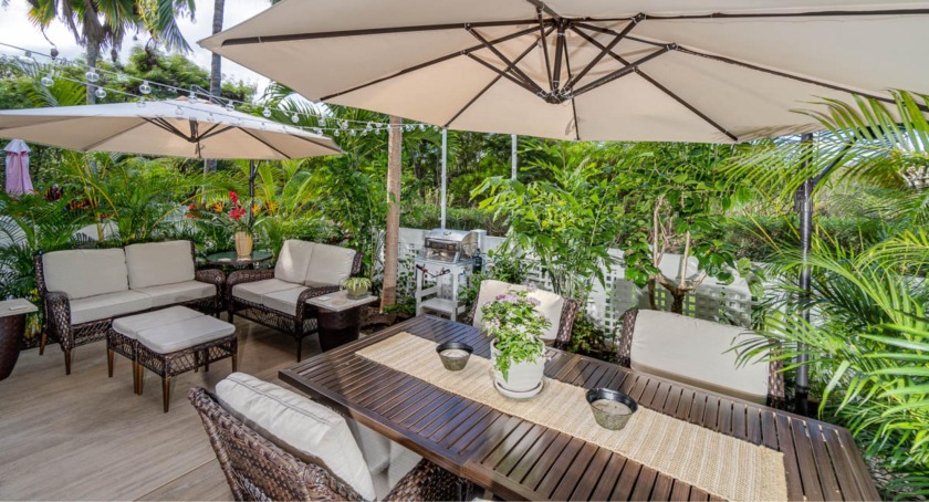 Malie Lanai - Beach Vacation Rentals in Kailua Kona, HI on Beachhouse.com