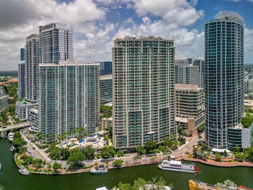 STUNNING 2BR/2BTH *RENOVATED* condo in the sought-after LAS OLAS - Beach Condo for sale in Fort Lauderdale, Florida on Beachhouse.com