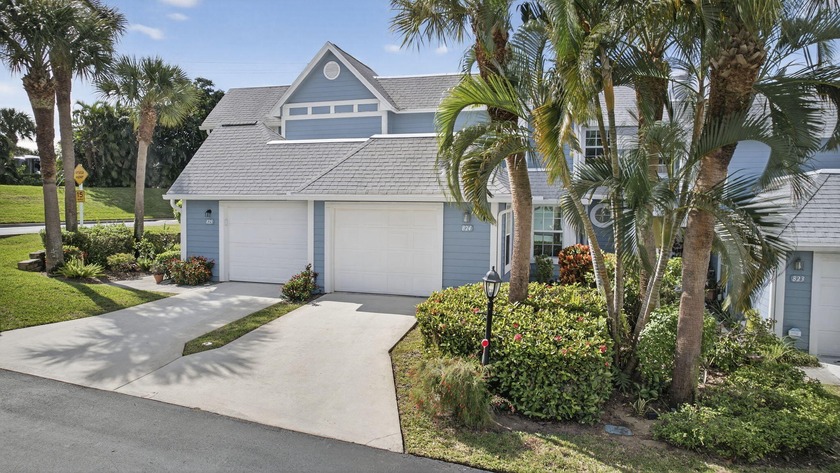 An Incredible opportunity awaits a new homeowner or investor! - Beach Townhome/Townhouse for sale in Jupiter, Florida on Beachhouse.com