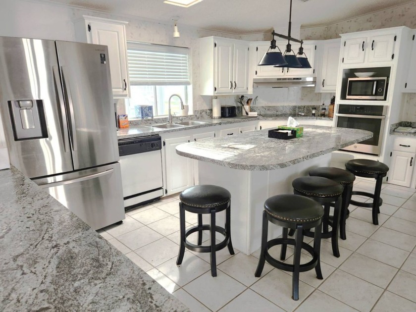 It is with great pride that we present this impressive expansive - Beach Home for sale in Vero Beach, Florida on Beachhouse.com