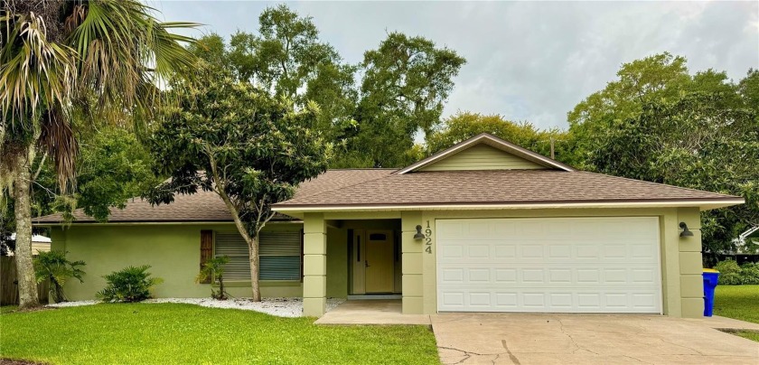 PRICE IMPROVEMENT!! A MUST SEE! Welcome to this 3 bedroom, 2 - Beach Home for sale in Edgewater, Florida on Beachhouse.com