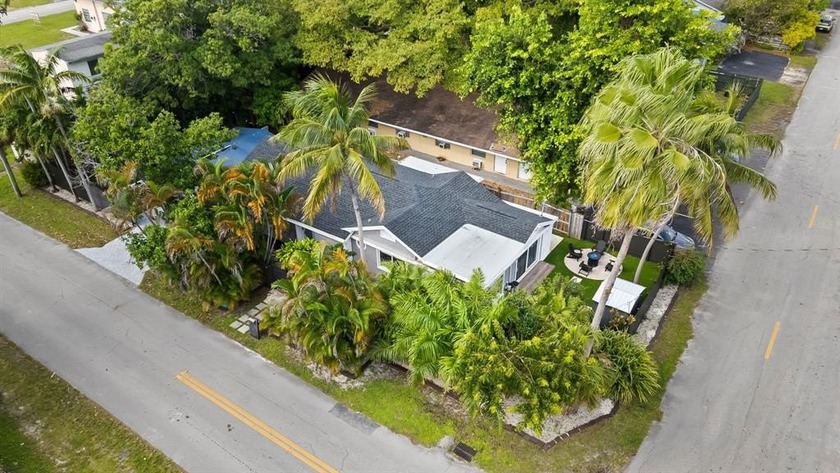 Whether you are looking for your first home or an / friendly - Beach Home for sale in Fort Lauderdale, Florida on Beachhouse.com