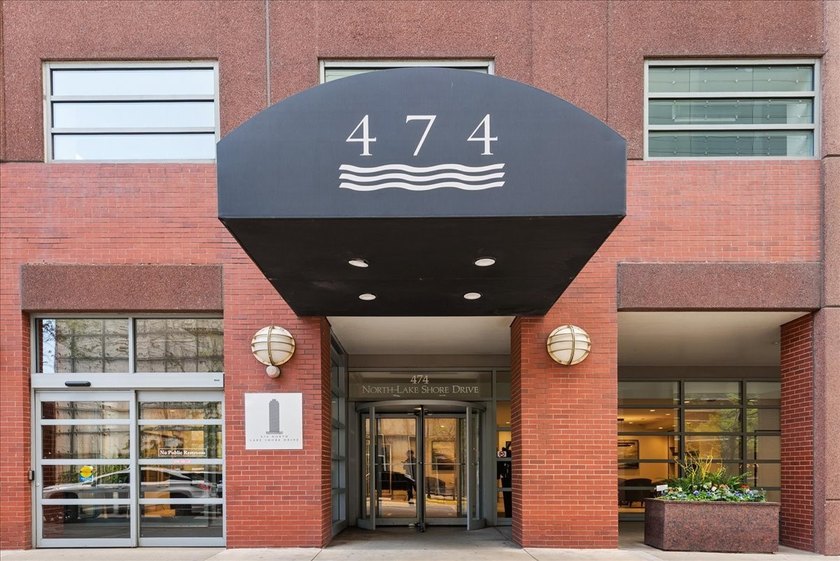 Experience elevated city living from the 40th floor in this - Beach Condo for sale in Chicago, Illinois on Beachhouse.com