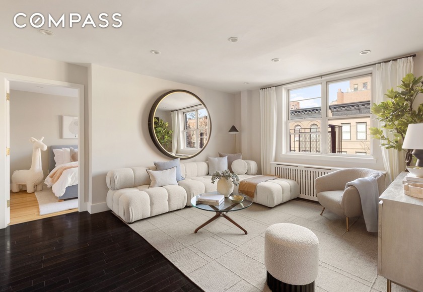 Beautifully renovated and flooded with natural light, Residence - Beach Condo for sale in New York, New York on Beachhouse.com