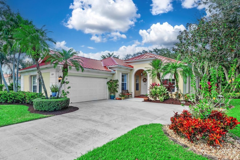 Welcome home to this IMMACULATE corner lot 3-bedroom 2.5 - Beach Home for sale in Stuart, Florida on Beachhouse.com