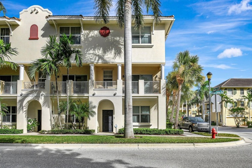 LOW, LOW HOA and NO RENTAL RESTRICTIONS! You can rent this unit - Beach Townhome/Townhouse for sale in Boynton Beach, Florida on Beachhouse.com