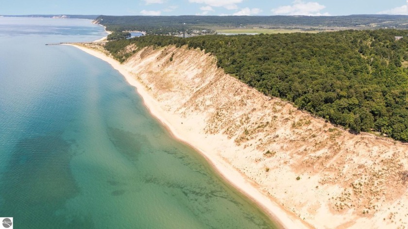 A rare slice of Lake Michigan shoreline awaits. Nestled in the - Beach Acreage for sale in Arcadia, Michigan on Beachhouse.com