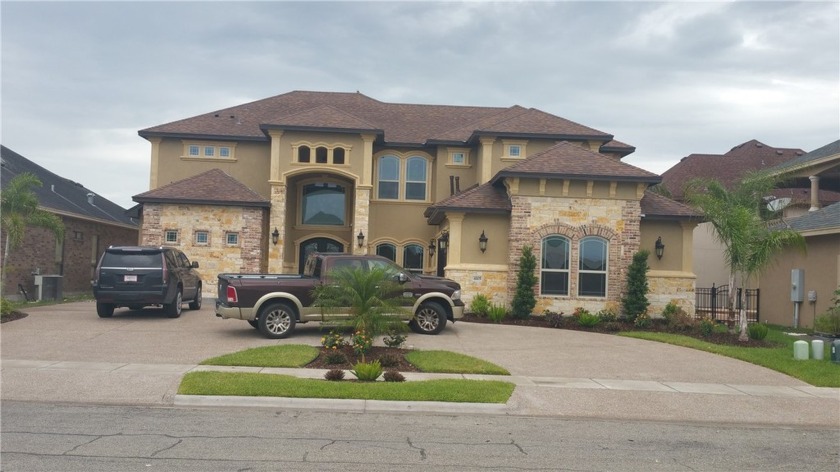 Beautiful home in gated community on the lakes. 3 Primary Suites - Beach Home for sale in Corpus Christi, Texas on Beachhouse.com