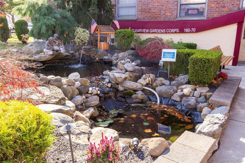 Welcome to this bright and airy 2-bedroom, 1-bath upper-floor - Beach Home for sale in Whitestone, New York on Beachhouse.com