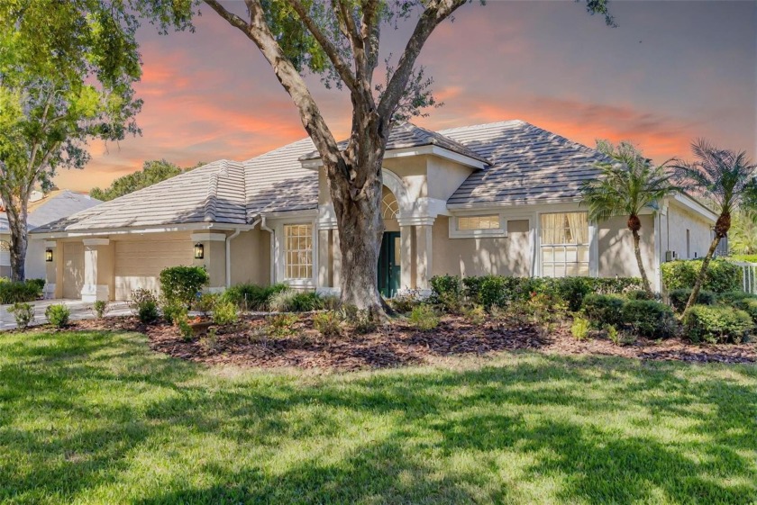 MAJOR PRICE IMPROVEMENT! Welcome to this beautifully renovated - Beach Home for sale in Tampa, Florida on Beachhouse.com
