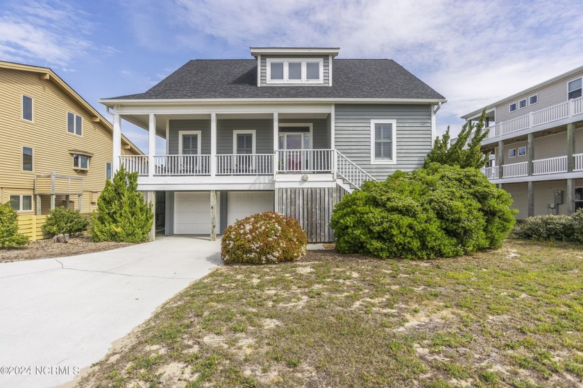 Rare find! Fantastic WATERFRONT opportunity in the highly sought - Beach Home for sale in Oak Island, North Carolina on Beachhouse.com
