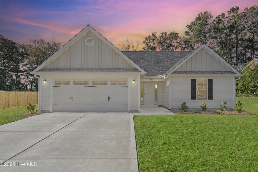 Nearly new construction with NO HOA in Supply's Lancaster Woods - Beach Home for sale in Supply, North Carolina on Beachhouse.com