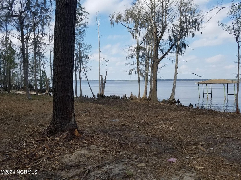 This is a beautiful waterfront homesite with 1.22 acres - Beach Lot for sale in Blounts Creek, North Carolina on Beachhouse.com