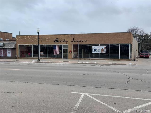 Former furniture store with over 6,000 squ ft. Retail space - Beach Commercial for sale in Harbor Beach, Michigan on Beachhouse.com