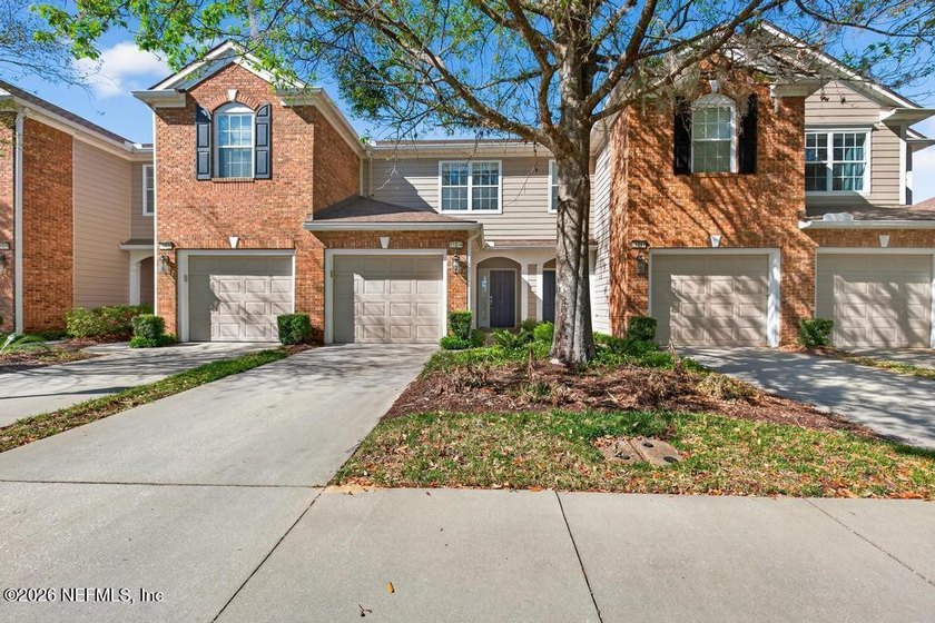 Welcome to this beautifully updated townhome offering - Beach Townhome/Townhouse for sale in Jacksonville, Florida on Beachhouse.com