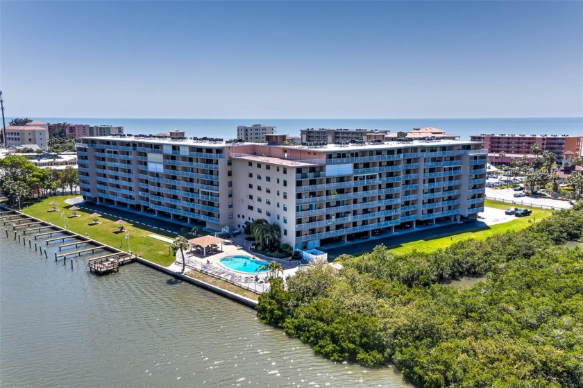 Seller is offering up to $12,720 (3% of purchase price) toward - Beach Condo for sale in Indian Shores, Florida on Beachhouse.com
