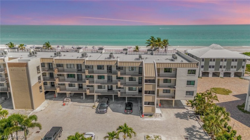 Here's your opportunity to own a slice of paradise at the - Beach Condo for sale in Sanibel, Florida on Beachhouse.com
