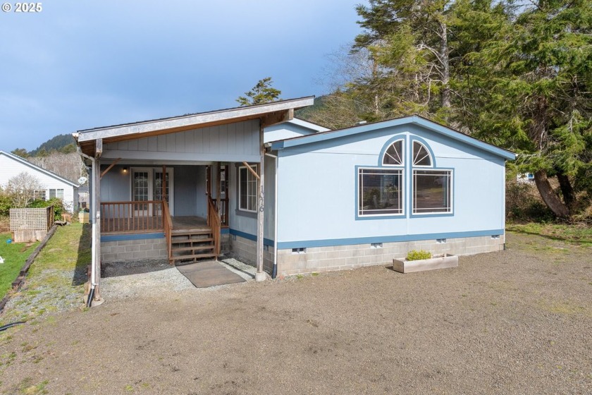 Prepare to be amazed by the unexpected expanse of this - Beach Home for sale in Rockaway Beach, Oregon on Beachhouse.com