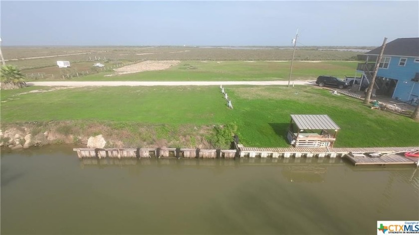 There are 2 lots being sold as one. This is one of the few lots - Beach Lot for sale in Matagorda, Texas on Beachhouse.com