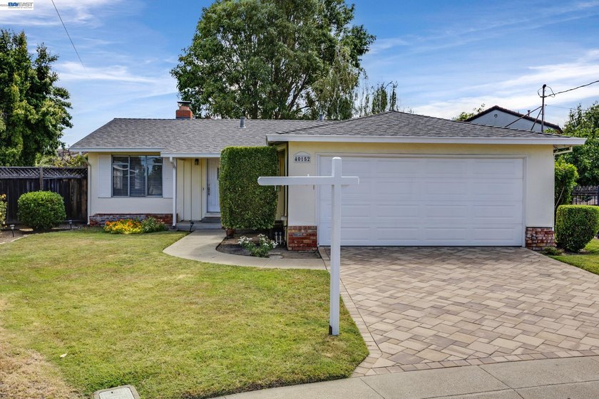 Welcome to this beautifully maintained 1960 single-level Fremont - Beach Home for sale in Fremont, California on Beachhouse.com