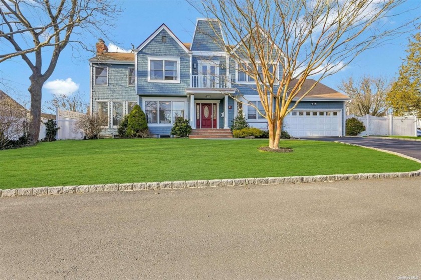 New To Market! Beautiful Center Hall Colonial with Sunlit Entry - Beach Home for sale in Sayville, New York on Beachhouse.com