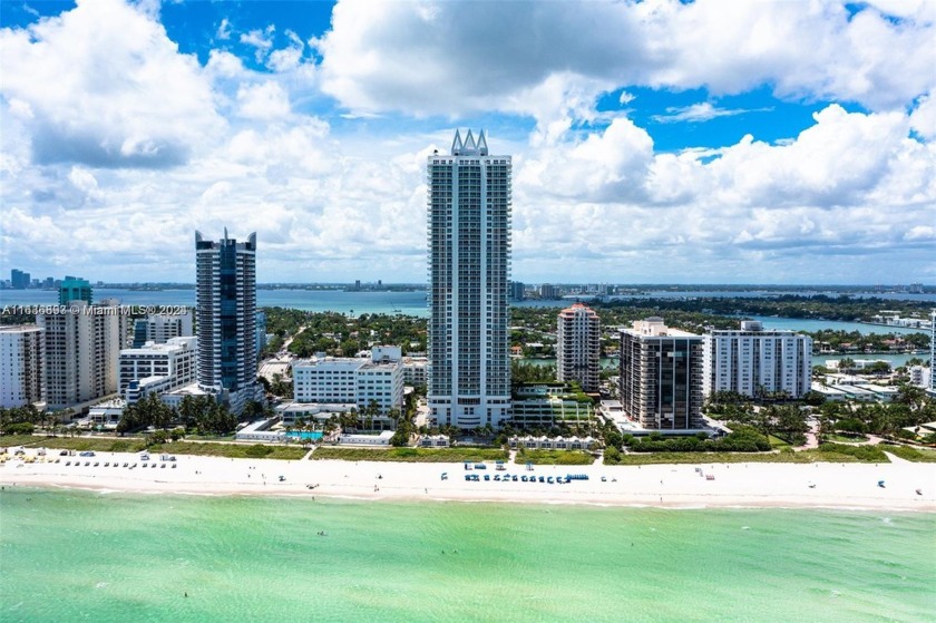 Direct ocean view residence with breathtaking views of the - Beach Condo for sale in Miami Beach, Florida on Beachhouse.com