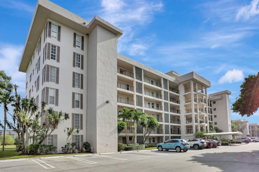 This two-bedroom, two-bathroom condominium offers approximately - Beach Condo for sale in Pompano Beach, Florida on Beachhouse.com