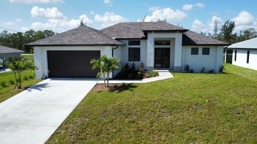 Brand-new construction! Stunning 3 bed, 3 bath home with open - Beach Home for sale in Cape Coral, Florida on Beachhouse.com