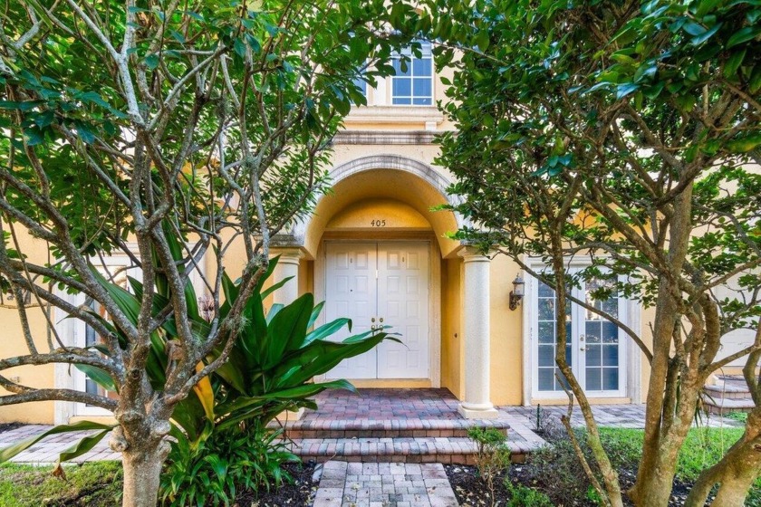 Fall in love with this 3 bedroom, 2.5 bath home in gated Tuscany - Beach Townhome/Townhouse for sale in Boca Raton, Florida on Beachhouse.com