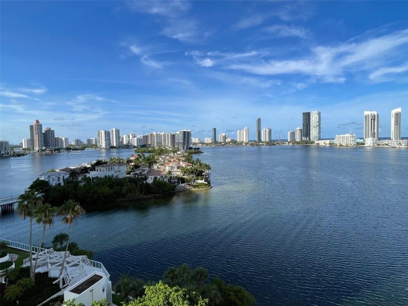 ASSESSMENT FULLY PAID! 
Great price for a great 3bed/3bath - Beach Condo for sale in Aventura, Florida on Beachhouse.com