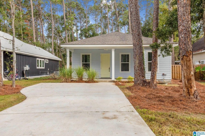 Don't miss your opportunity to own your dream home in the heart - Beach Home for sale in Gulf Shores, Alabama on Beachhouse.com