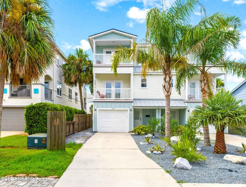 Escape to the beach in this stunning four-bedroom, three and a - Beach Townhome/Townhouse for sale in Jacksonville Beach, Florida on Beachhouse.com