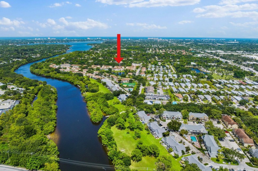 Jupiter waterfront community with ocean access!You will love the - Beach Townhome/Townhouse for sale in Jupiter, Florida on Beachhouse.com