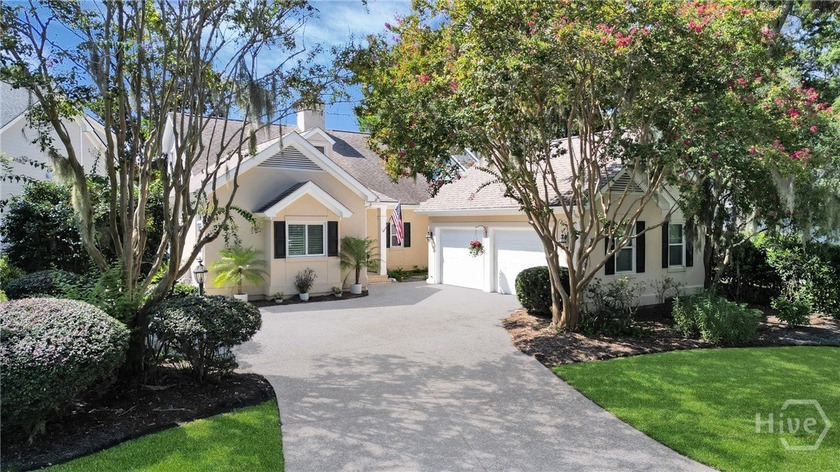 Welcome to this beautifully maintained patio home offering - Beach Home for sale in Savannah, Georgia on Beachhouse.com