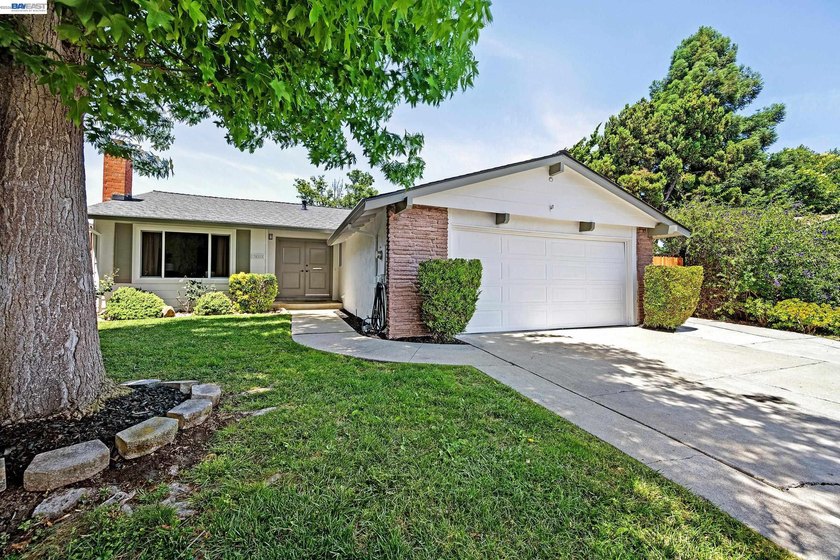 Outstanding 3 bedroom 2 full bath home in a desirable north - Beach Home for sale in Fremont, California on Beachhouse.com
