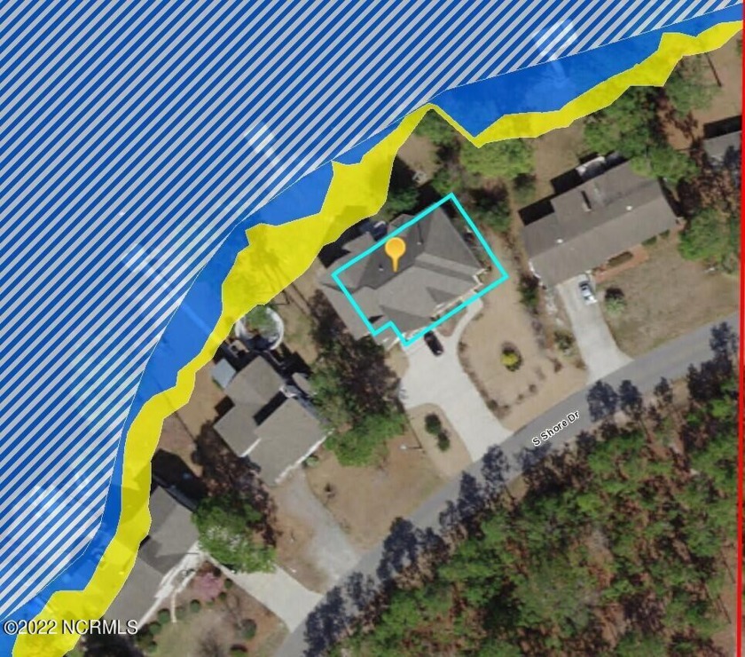 Large, lake front, 3 BR and 3 Full baths. Great location - Beach Home for sale in Southport, North Carolina on Beachhouse.com