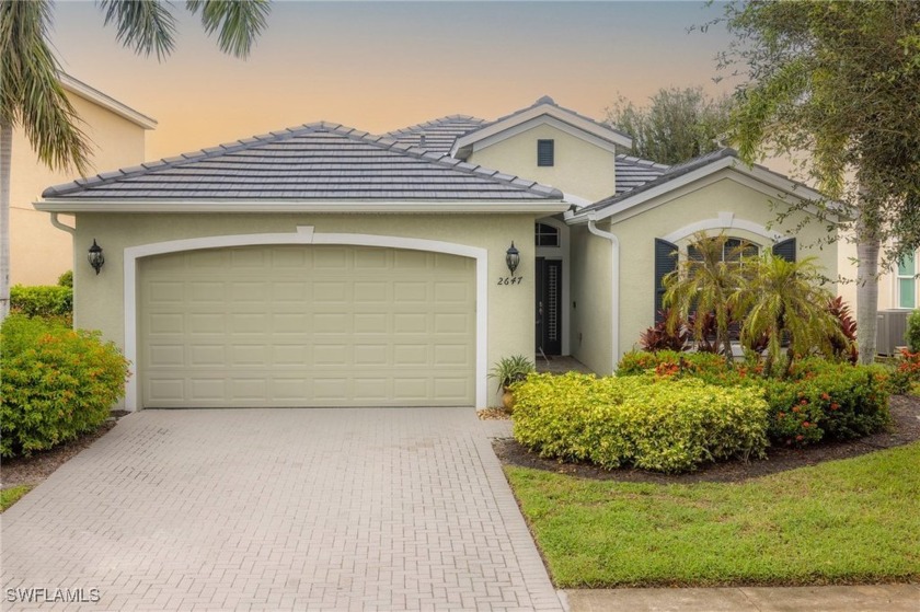 NO DAMAGE FROM MILTON.
IT'S BACK WITH A BRAND NEW ROOF! Welcome - Beach Home for sale in Cape Coral, Florida on Beachhouse.com