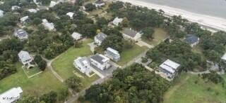 Beautiful corner lot approx. 7,624 sq ft. The lot is approx 900 - Beach Lot for sale in Pass Christian, Mississippi on Beachhouse.com