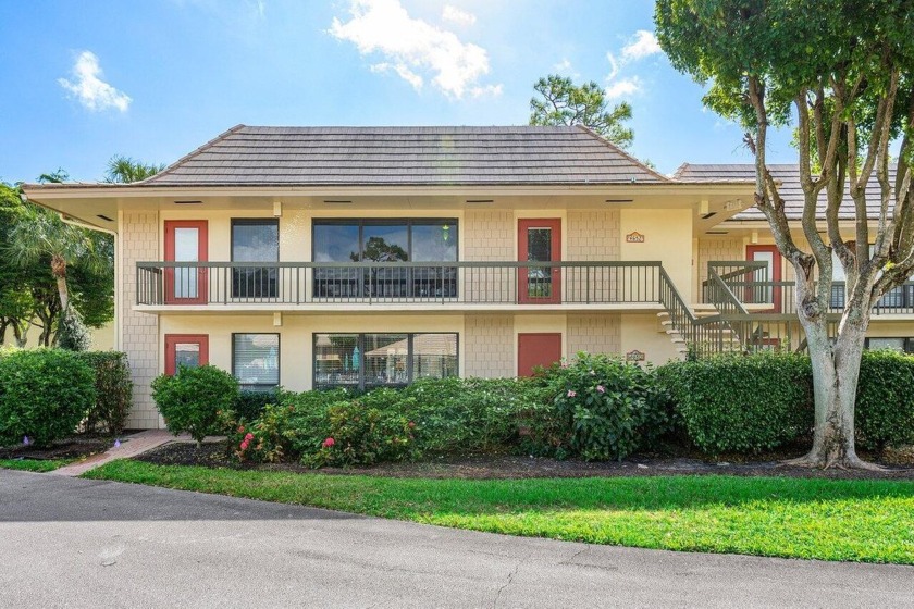 Brighten your day with this sun filled 1st floor 2 bedroom 2 - Beach Condo for sale in Boynton Beach, Florida on Beachhouse.com