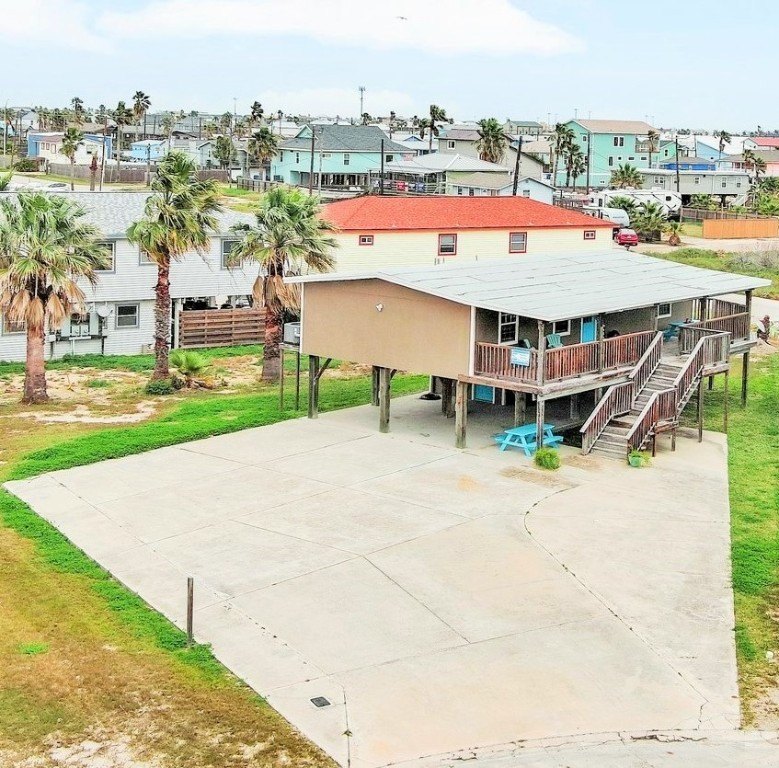 Fisherman~ Beach Lovers ~ Coast on over to Tropical Port Aransas - Beach Home for sale in Port Aransas, Texas on Beachhouse.com