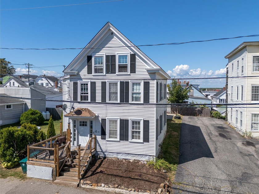 Well-maintained and newly updated 3-unit building offering - Beach Lot for sale in Biddeford, Maine on Beachhouse.com