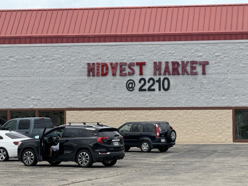 This impressive 71,646 sq ft building hosts a highly successful - Beach Commercial for sale in Racine, Wisconsin on Beachhouse.com