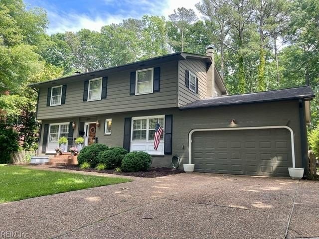 Nestled in the desirable Riverside neighborhood, 320 Parkway Dr - Beach Home for sale in Newport News, Virginia on Beachhouse.com
